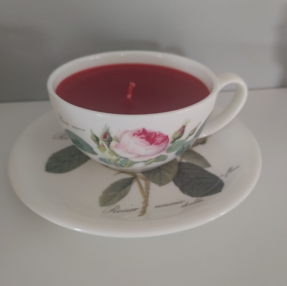 Vintage teacup candles - Picture 15 of 16
